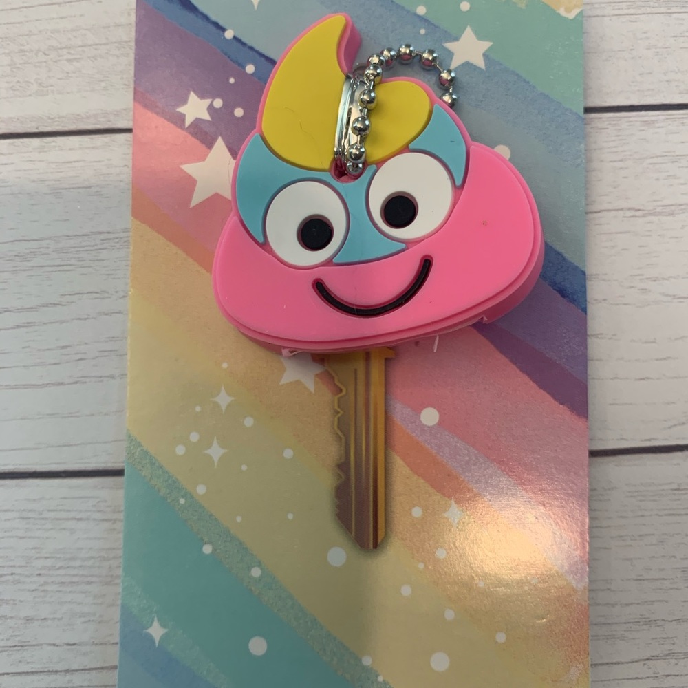Rainbow Emoji poop key cover NWT